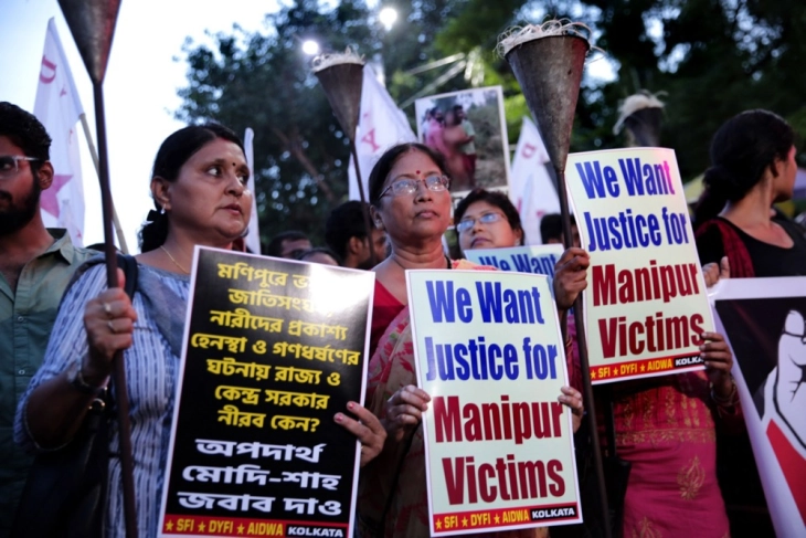 Масовни протести во Манипур поради напади врз жени