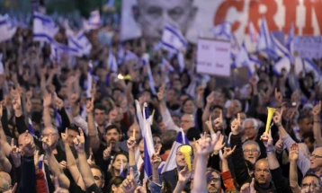 По усвојувањето на реформата, синдикатите во Израел ја разгледуваат опцијата за генерален штрајк „ се до постигнување на целосно повлекување“