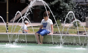 Government extends heatwave measures and recommendations through July 27