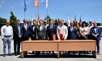 U nënshkrua protokolli i fundit për vendosjen e kontrolleve të përbashkëta me Shqipërinë
