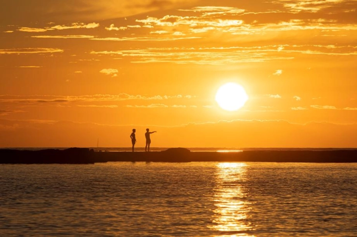 Mot me diell dhe me vranësira të vogla lokale, temperatura deri 36 gradë