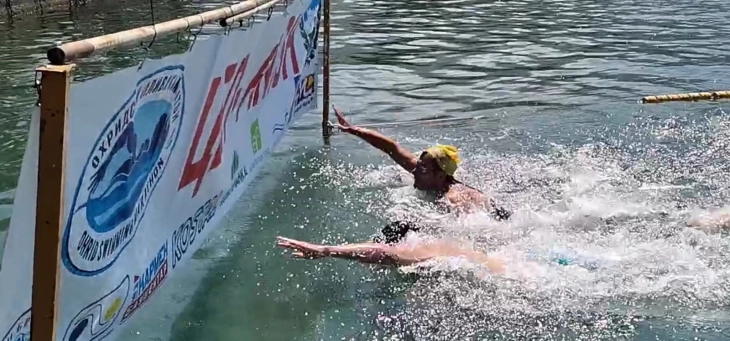 Поп Ацев најбрз на Илинденскиот пливачки маратон