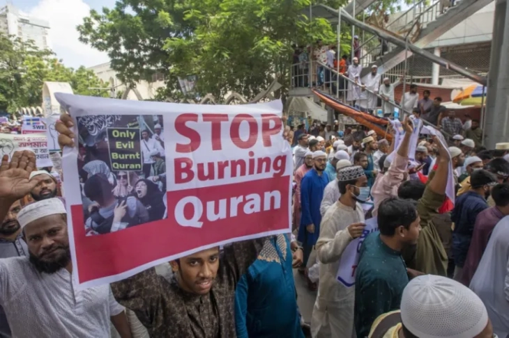 Përse myslimanët e kundërshtojnë djegien e Kuranit: Fjala e Zotit