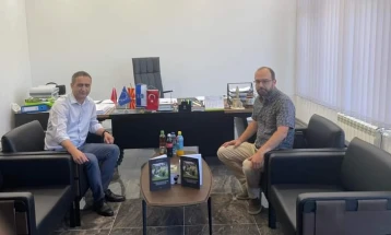 Средба на градоначалникот на Општина Маврово и Ростуше, Куртовски со Армен  Жарноски