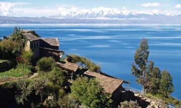 Езерото Титикака е пред пресушување поради разорните топлотни бранови во Јужна Америка