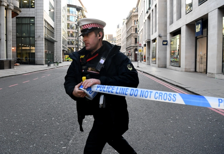 Лондонската полиција уапси маж по напад со нож во близина на Британскиот музеј