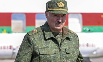 Lukashenko dëshiron marrëdhënie të mira me BE-në, ai urdhëroi kryeministrin të rinovojë kontaktet me Poloninë