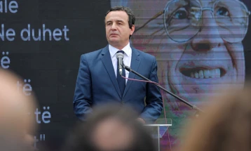 Премиерот на Косово, Албин Курти присуствуваше на преименување на улица во општина Чаир