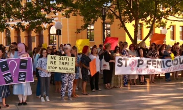 Në BeH po mbahen protesta kundër dhunës ndaj grave dhe femicidit