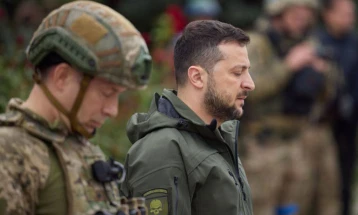 Zelensky visits troops near Bakhmut front line in eastern Ukraine