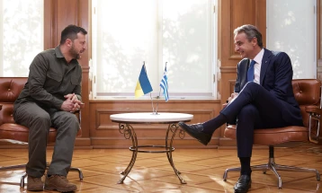 Micotakisi dhe Zelenski nënshkruan deklaratë të përbashkët për rrugën euroatlantike të Ukrainës