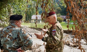 Началникот на Генералштабот ги посети армиските припадници ангажирани во Словенија