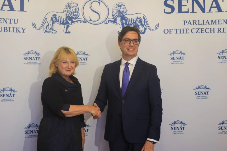 Pendarovski meets Seitlová and Pekarová Adamová in Prague