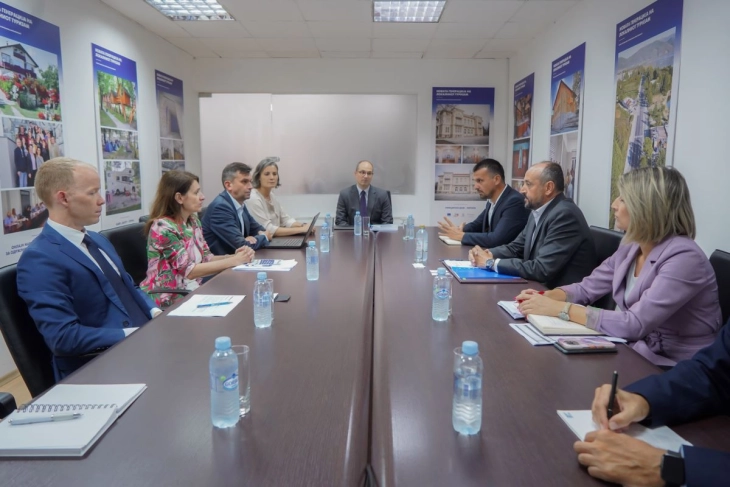 Deputy PM Bytyqi holds meeting with visiting IMF delegation