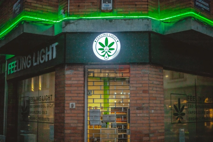 Белгиски министер предлага легализација на марихуаната како начин за справување со проблемот со дрогата во Белгија