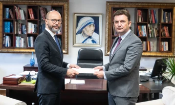 Османи ги прими копиите од акредитивните писма на амбасадорот на Република Словенија