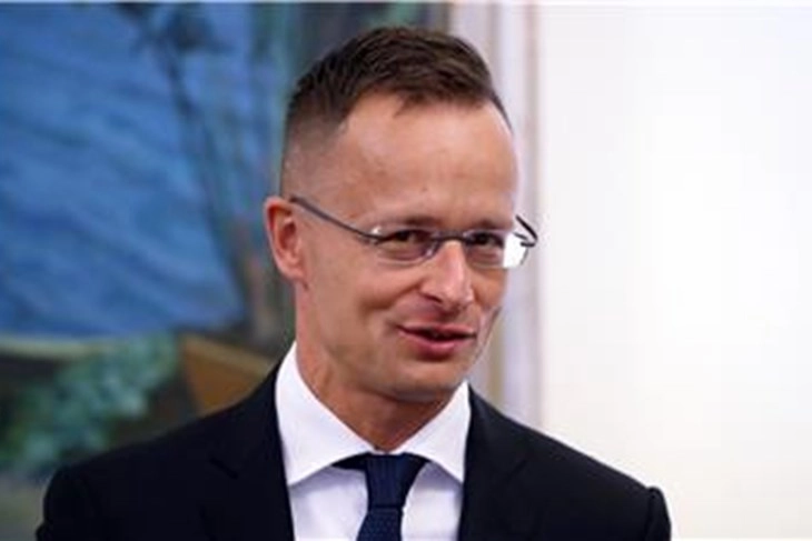 Сијарто ја најави изградбата на шестиот блок на нуклеарната централа Пакс