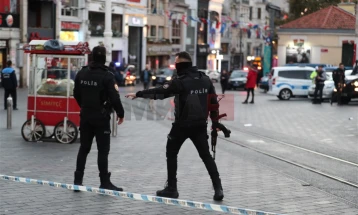 Në Stamboll arrestohen pesë persona të dyshuar për lidhshmëri  me ISIS-in