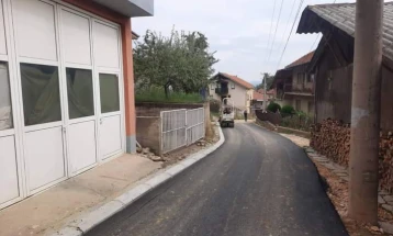 Се подобрува локалната патна мрежа во беровското село Русиново