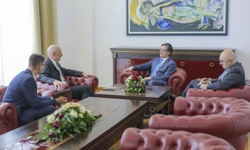 Pendarovski meets Ambassador Geer, Deputy Ambassador Nupnau
