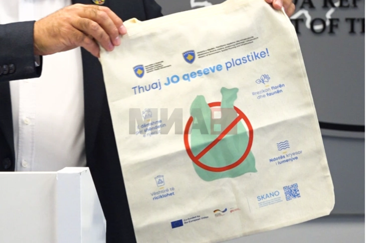 Kosova e ndalon përdorimin e disa qeseve të plastikës, të tjerat do të paguhen