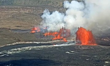 Vullkani Kilauea në Havai ka filluar të hedhë lavë të nxehtë pas një pauze dymujore