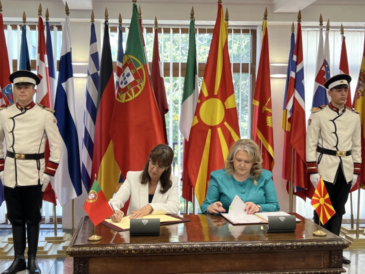 Nënshkruhet Marrëveshje për bashkëpunim dypalësh në mbrojtje me Portugalinë