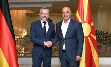 Kovaçevski - Rot: Mbështetje e fuqishme nga Bundestagu për procesin e integrimeve evropiane, ndryshimet kushetuse do ta sigurojnë të ardhmen evropiane të Maqedonisë së Veriut