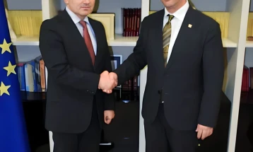 Средба на министерот Алиу со австрискиот амбасадор Памер