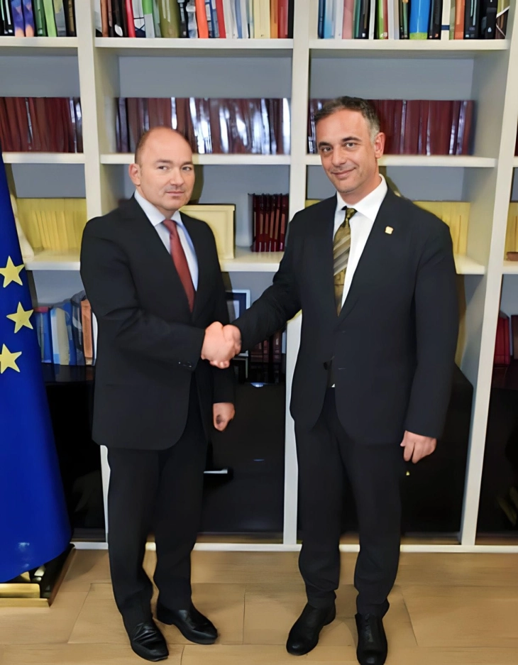 Takim i ministrit Aliu me ambasadorin austriak Pamer