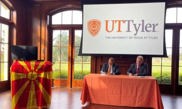 Иванов школата за млади лидери потпиша договор со Универзитетот Тексас – Тајлер од САД