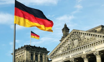 Сојузот на општини и градови бара воведување горна граница за годишен прифат на бегалци во Германија