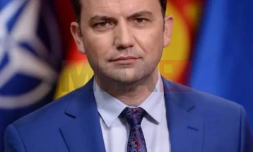 Osmani demanton se është takuar me Gruevskin në Budapest