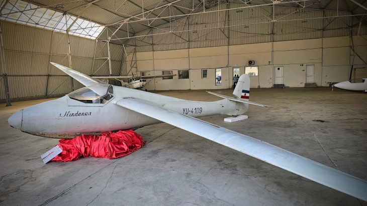 Т6: Како македонската едрилица Илинденка беше спасена од Воздухопловниот музеј во Белград поради реставрација во Скопје