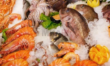 Кина го намали увозот на морска храна од Јапонија по испуштањето на вода од Фукушима