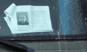 Свечља: Во едно од возилата од вчерашниот напад во северно Косово најдени документи на потпретседателот на Српска листа, Радојичиќ