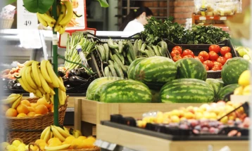 НВО: Oстатоци од пестициди во две третини од неорганските зеленчук и овошје  