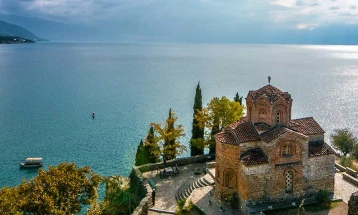 Влада: Итни мерки за рехабилитација на светското природно и културно наследство на Охридскиот регион