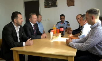 Спасовски во Охрид во посета на Езерската полиција – акцијата „Безбедно лето“ носи резултати