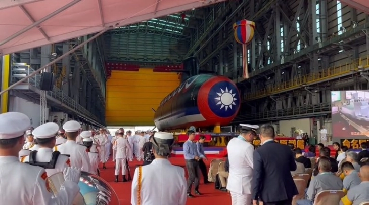 Тајван ја претстави својата прва подморница од домашно производство