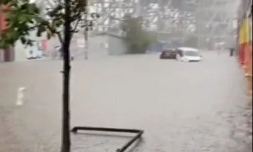 Swaths of New York City paralyzed by flooding, record rainfall