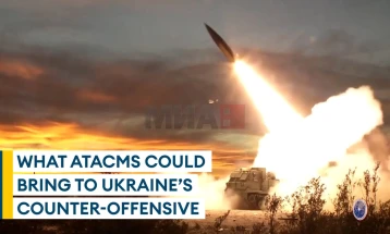 Blumberg: SHBA-ja do t'i dërgojë Ukrainës sisteme raketash balistike taktike  me rreze veprimi të gjatë