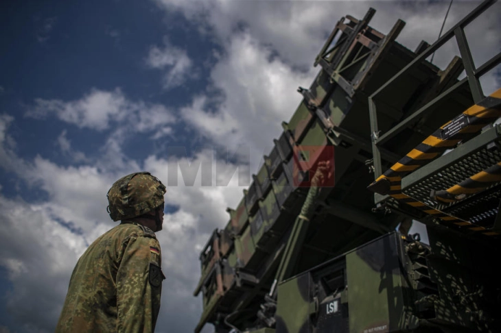Shefi i Armatës gjermane paralajmëron se lufta në Ukrainë mund të përshkallëzohet