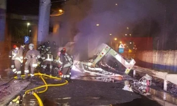 Најмалку 15 жртви во автобуска несреќа во Италија