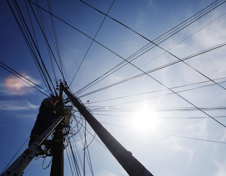 Pa energji elektrike një pjesë e komunave Kisella Vodë, Gazi Babë dhe Karposh