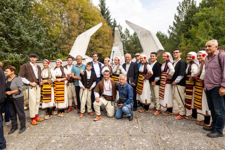 Претседателот Пендаровски на одбележување на 80 годишнината од битката кај село Кленоец