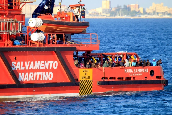 At least 262 migrants found off small Canary Island of El Hierro