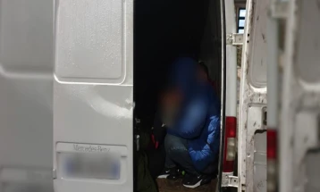 Arrestohet kontrabanduesi me migrantë në autostradën Gjevgjeli-Demir Kapi