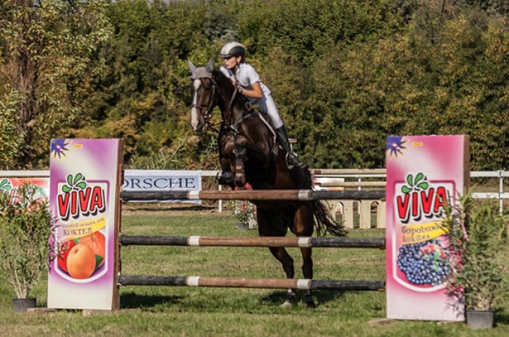 Одржан вториот Октомвриски коњички турнир и завршно коло од Државното првенство во дресурно јавање
