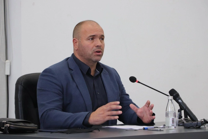 Димитриевски: Собрани потписите за регистрација, подготвени сме за избори кога и да се одржат